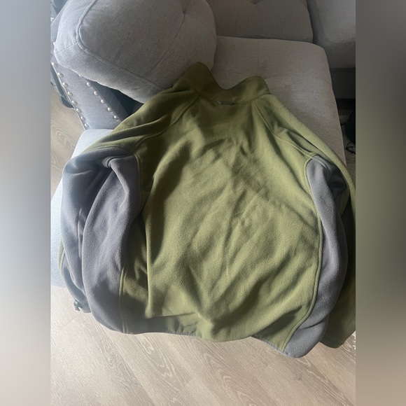 The North Face Full-Zip Jacket - Picture 5 of 6